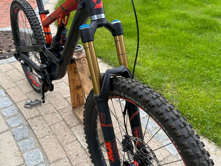 Gebrauchtes Scott Voltage FR 710 2017 2017 Mountainbike, Rot, 27.5 — Bild 3 von 13