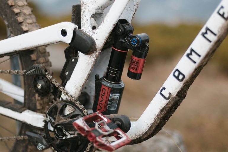 Commencal RACE KIT SUPREME Frameset 2026 Mountainbike de segunda mano, Blanco — imagen 4 de 6