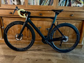 Gebrauchtes Other Brands LightCarbon LCR0X-D Ultegra Di2 12-speed 2021 2021 Road & Gravel, Schwarz — Bild 2 von 12
