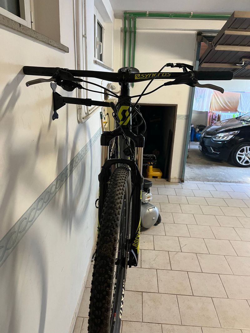 Used Scott Scale 940 2022 2022 Mountainbike, Black, 29 — image 2 of 6