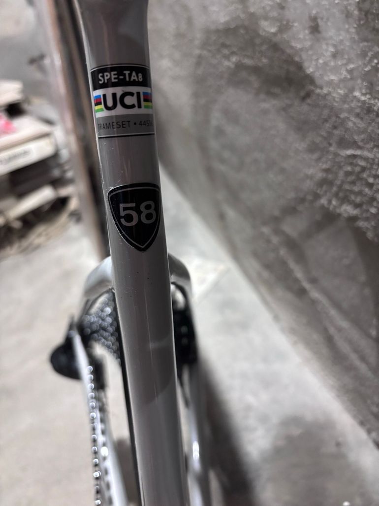 Gebrauchtes Specialized Tarmac SL8 Pro - SRAM Force AXS 2026 2026 Road & Gravel, Hellgrau — Bild 5 von 6