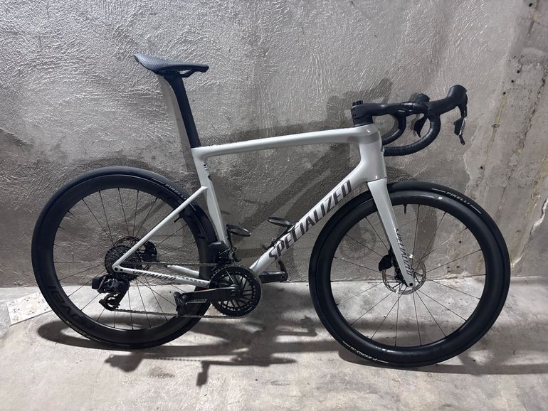 Gebrauchtes Specialized Tarmac SL8 Pro - SRAM Force AXS 2026 2026 Road & Gravel, Hellgrau — Bild 1 von 6
