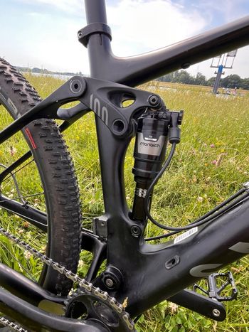 Canyon LUX SRAM GX 2018 Mountainbike usato, Nero — immagine 17 di 19