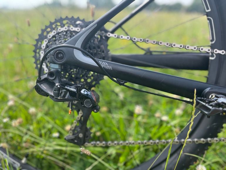 Canyon LUX SRAM GX 2018 Mountainbike usato, Nero — immagine 13 di 19