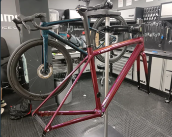 Gebrauchtes Specialized S-Works Aethos Frameset - FACT 12r Carbon 2024 Frameset 2024 Road & Gravel, Rot — Bild 4 von 4