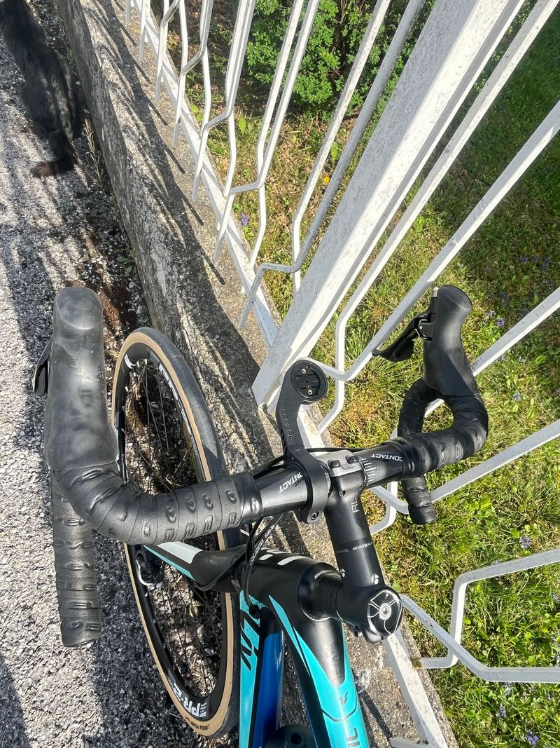 Used Liv Avail Advanced 1 2016 2016 Road & Gravel, Black — image 8 of 11