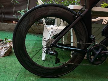 Gebrauchtes Canyon Speedmax CF 8.0 Di2 2019 2019 Road & Gravel, Schwarz — Bild 3 von 12