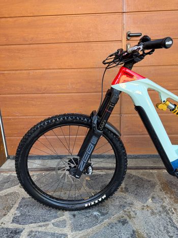 Cannondale Moterra Neo Carbon LT 1 2022 2022 Mountainbike de segunda mano, Azul — imagen 2 de 15