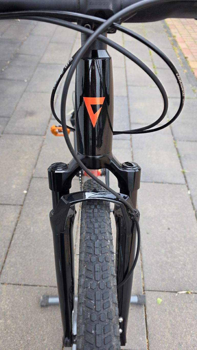 Tweedehands Giant Revolt X 1 2024 2024 Road & Gravel — afbeelding 9 van 17