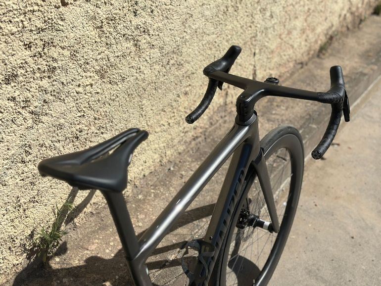 Specialized Tarmac Shimano 105 Di2 2025 Road & Gravel de segunda mano, Gris claro — imagen 7 de 12