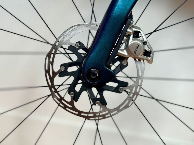 Tweedehands Pinarello DOGMA F SRAM RED ETAP AXS 2026 2026 Road & Gravel — afbeelding 7 van 25
