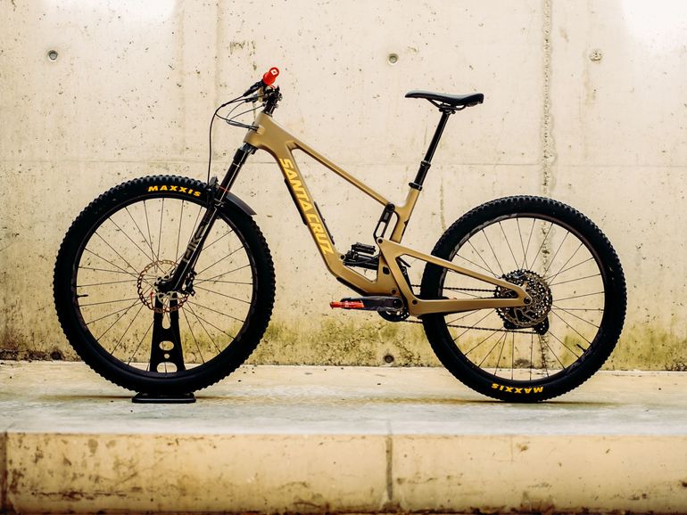 Käytetty Santa Cruz 5010 S / Carbon C 2024 2024 Mountainbike — kuva 1 / 12