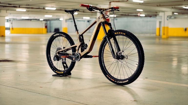 Käytetty Santa Cruz 5010 S / Carbon C 2024 2024 Mountainbike — kuva 11 / 12