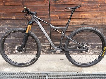 Used Orbea OIZ M PRO TR 2021 2021 Mountainbike, Black, 29 — image 3 of 20