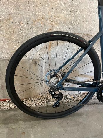 Gebrauchtes Focus IZALCO MAX 8.7 2021 2021 Road & Gravel, Blau — Bild 9 von 9