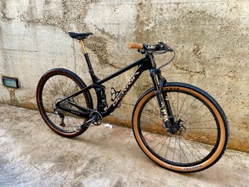 Used Berria MAKO 5 2024 2024 Mountainbike, Black, 29 — image 1 of 14