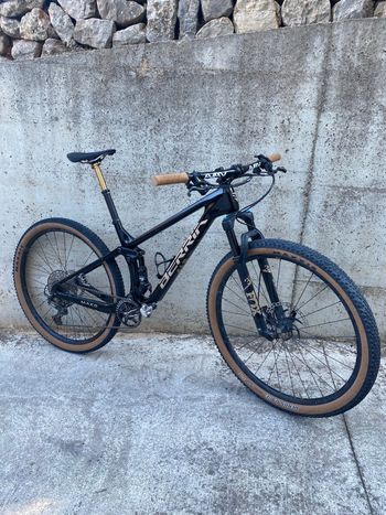 Tweedehands Berria MAKO 5 2024 2024 MTB