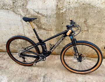 Used Berria MAKO 5 2024 2024 Mountainbike, Black, 29 — image 10 of 14