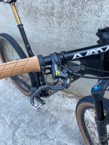 Used Berria MAKO 5 2024 2024 Mountainbike, Black, 29 — image 3 of 14