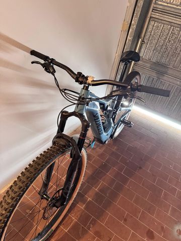 Tweedehands Specialized Turbo Levo 2021 2021 Mountainbike — afbeelding 2 van 12