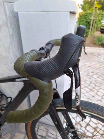 Used Cannondale Topstone Carbon Apex 2024 2024 Road & Gravel, Black — image 5 of 16