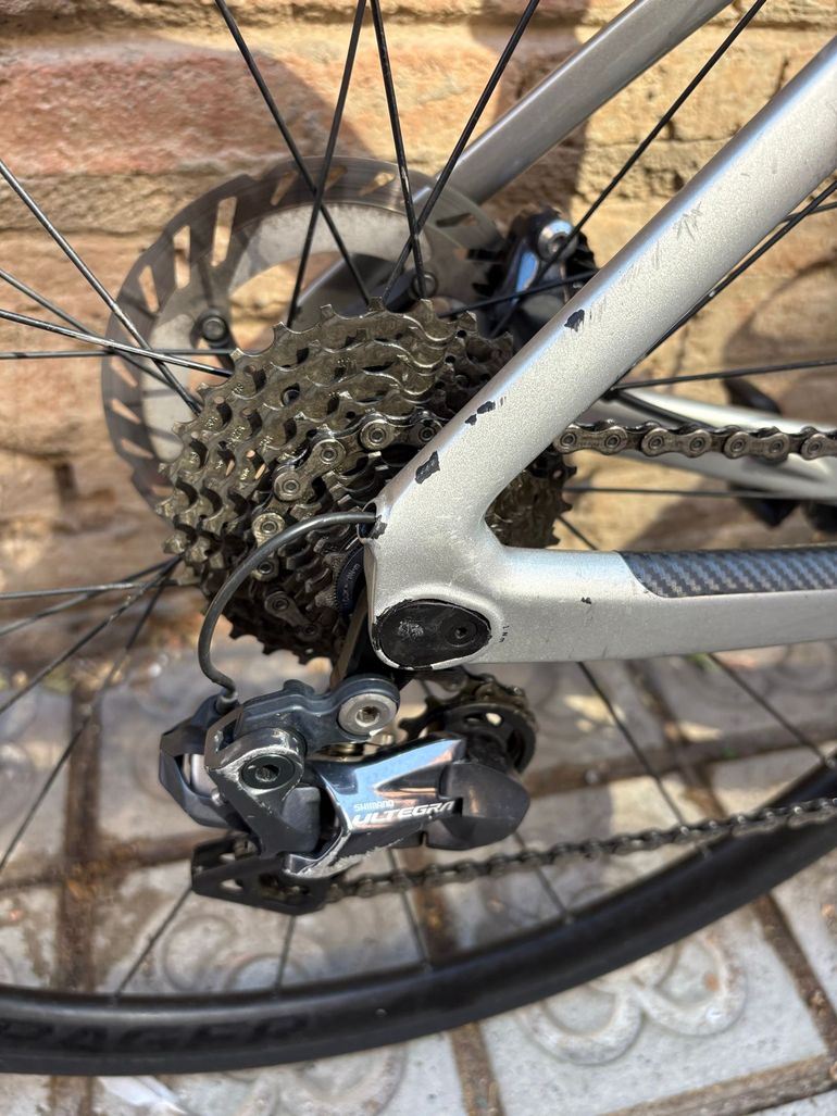 Used Canyon Aeroad CF SL Disc 8.0 Di2 2019 2019 Road & Gravel, Light Gray — image 3 of 6