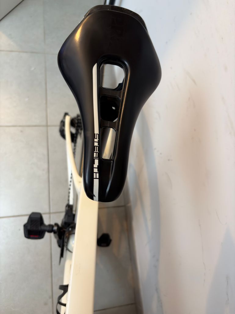 Używany Orbea Orca 2021 Sram Rival Axs Etap Con Potenciometro 2021 Road & Gravel — zdjęcie 6 z 7