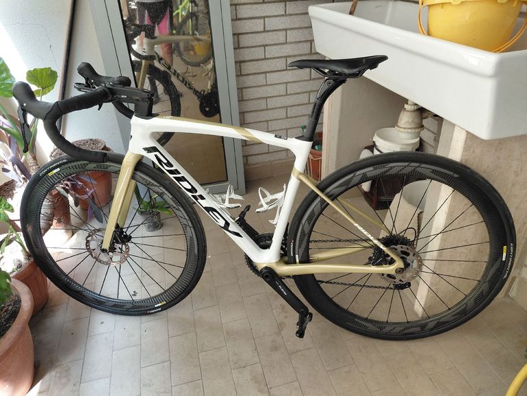 Used Ridley Fenix Shimano 105 2023 Road & Gravel, White — image 2 of 4