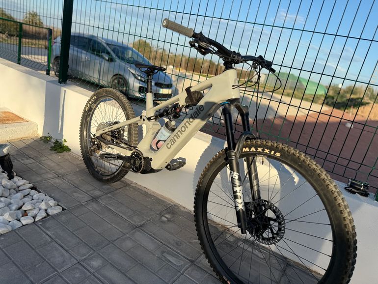 Cannondale Sl2 2025 Mountainbike de segunda mano, Gris claro — imagen 2 de 9