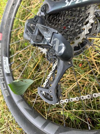 Używany Specialized Epic Hardtail Expert 2022 2022 Mountainbike — zdjęcie 4 z 7