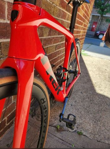 Used Trek Émonda SL 7 2021 2021 Road & Gravel, Red — image 9 of 19