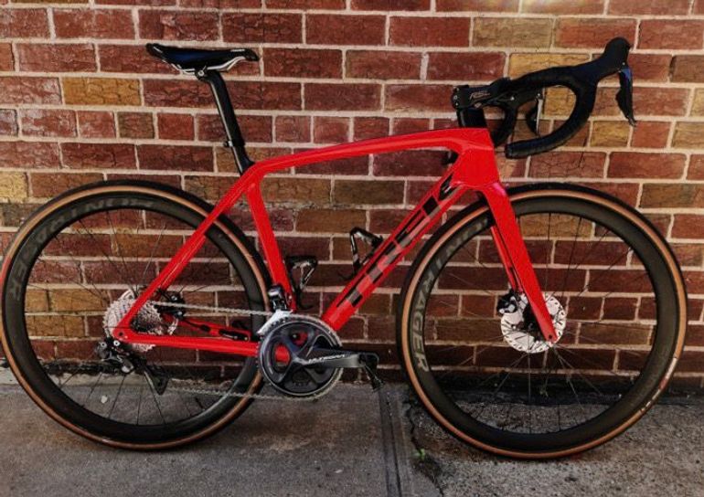 Used Trek Émonda SL 7 2021 2021 Road & Gravel, Red — image 3 of 19