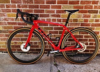 Used Trek Émonda SL 7 2021 2021 Road & Gravel, Red — image 4 of 19