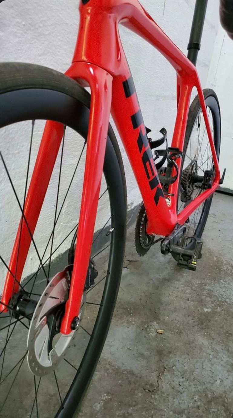 Used Trek Émonda SL 7 2021 2021 Road & Gravel, Red — image 16 of 19