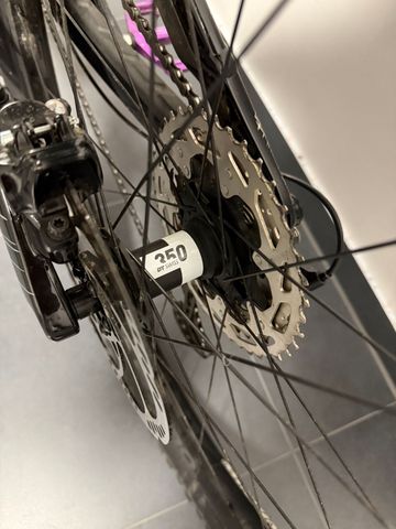 Used Canyon Torque Shimano Deore XT 2022 Mountainbike, White — image 12 of 13