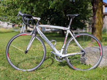 Used Wilier Izoard 2011 Road & Gravel, White — image 2 of 5