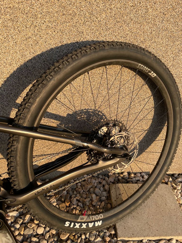 Used Pivot Mach 4 Shimano XTR 2024 Mountainbike, Black — image 3 of 10