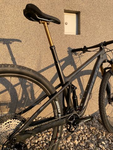 Brugt Pivot Mach 4 Shimano XTR 2024 Mountainbike — billede 5 af 10