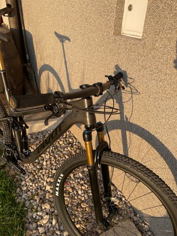 Brugt Pivot Mach 4 Shimano XTR 2024 Mountainbike — billede 4 af 10