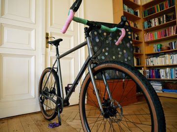 Used Kona Rove SRAM Rival 2023 Road & Gravel, Light Gray — image 5 of 19