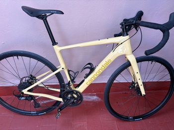 Używany Cannondale Topstone Carbon 3 2025 2025 Road & Gravel