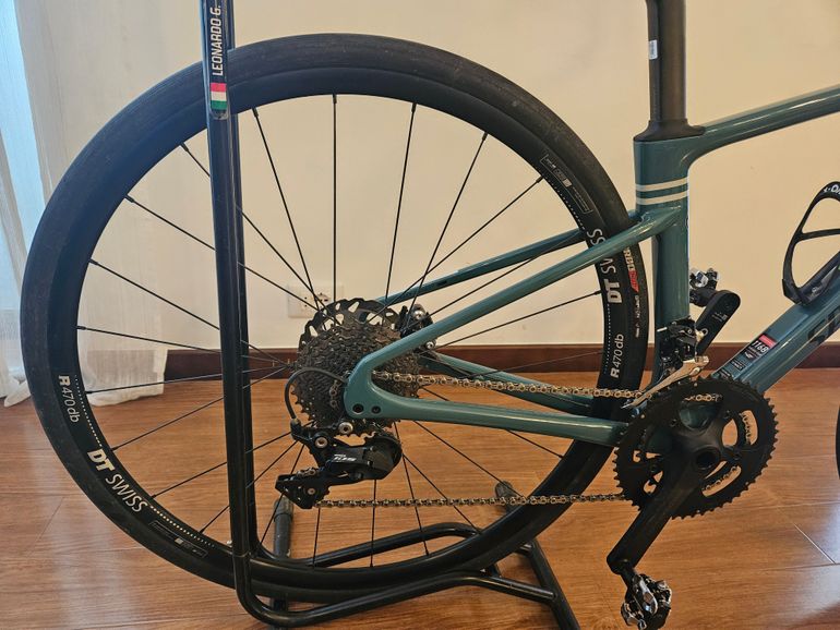 Used Specialized Roubaix Sport 2021 2021 Road & Gravel, Green — image 4 of 6