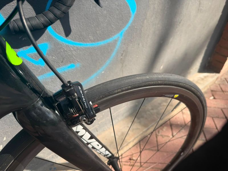 Used Cervélo R5 2017 Road & Gravel, Black — image 4 of 8