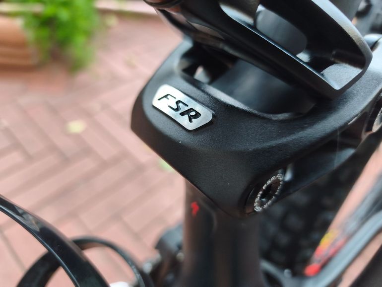 Specialized S-Works Stumpjumper FSR 650b 2016 2016 Mountainbike de segunda mano, Gris claro — imagen 6 de 15
