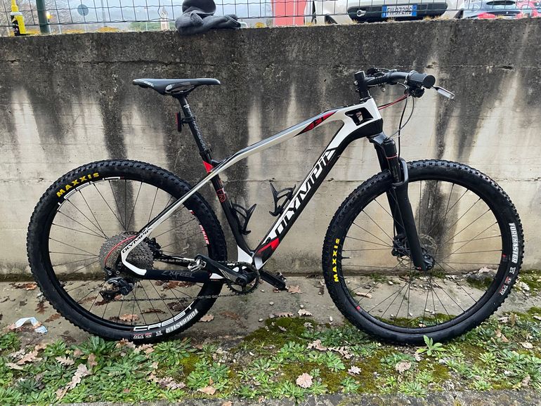 Olympia Custom Shimano Deore XT 2017 Mountainbike usato, Bianco — immagine 1 di 3