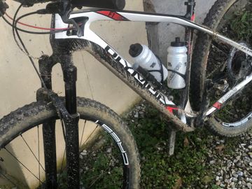 Used Olympia Custom Shimano Deore XT 2017 Mountainbike, White — image 3 of 3