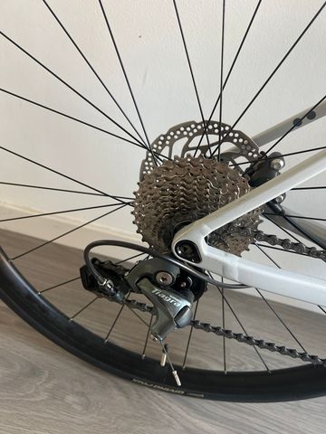 Gebrauchtes CUBE ATTAIN, RACE 2026 2026 Road & Gravel, Hellgrau — Bild 3 von 8