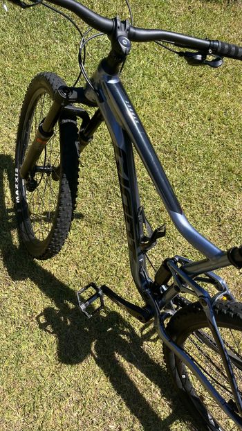 Giant Stance 2022 2022 Mountainbike d'occasion — image 11 sur 13