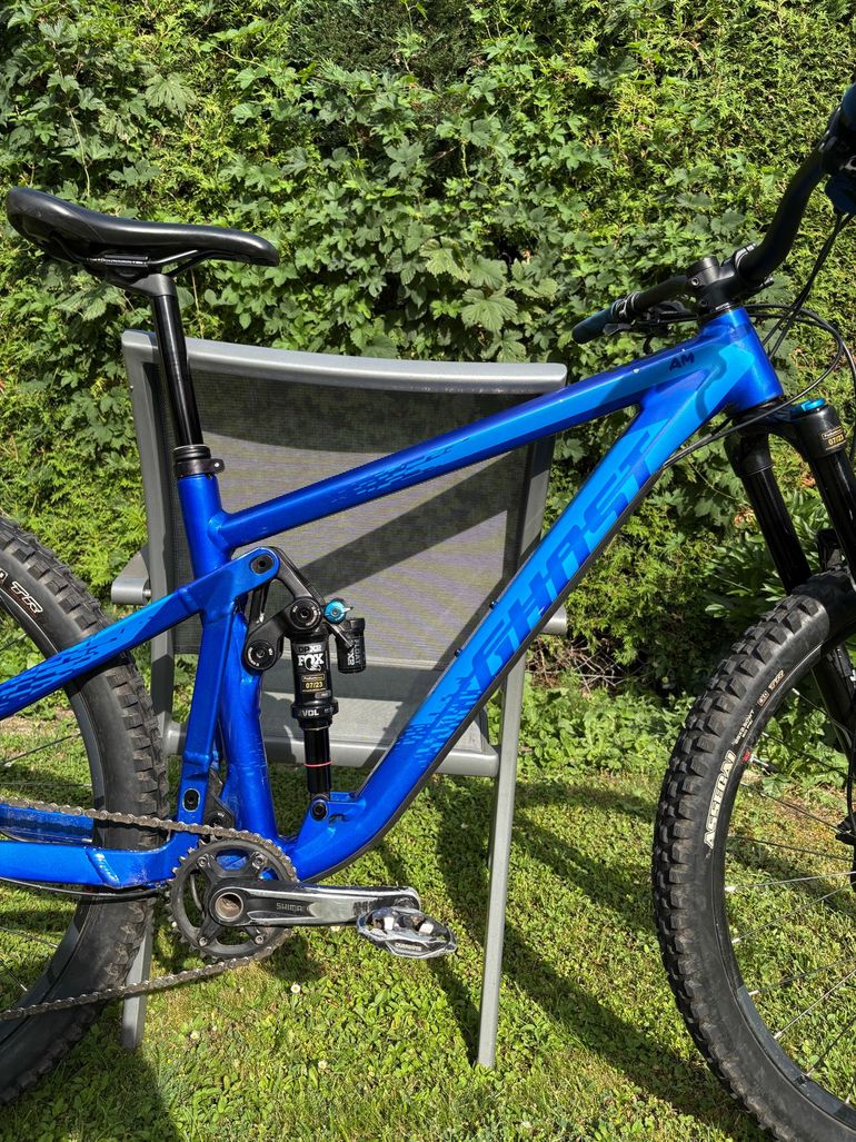 Used Ghost Riot AM AL Essential Custom Shimano Deore XT 2022 Mountainbike, Blue — image 8 of 18