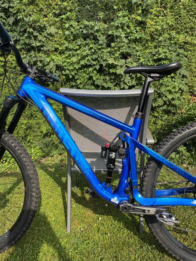 Used Ghost Riot AM AL Essential Custom Shimano Deore XT 2022 Mountainbike, Blue — image 3 of 18